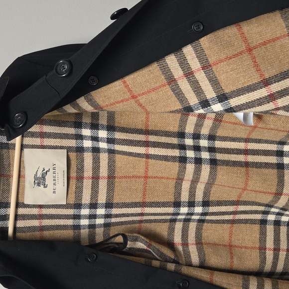 Burberry Women's Belted Trench Coat, Removable Liner & Hood, Women's 10R - Picture 13 of 14